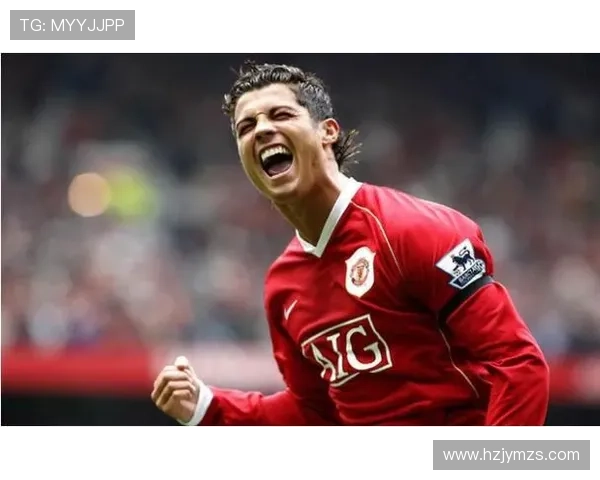 C罗曼联初期成长路径：从边锋到核心的转变解析