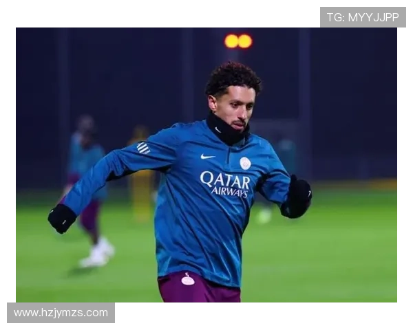 马尔基尼奥斯:从后防轮换到球队核心的跃迁解析 马尔基尼奥斯:从后防轮换到球队核心的跃迁解析